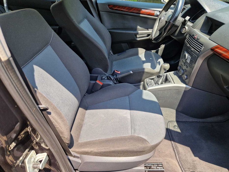 Opel Astra H 1.7 CDTi 101 Cp 2005