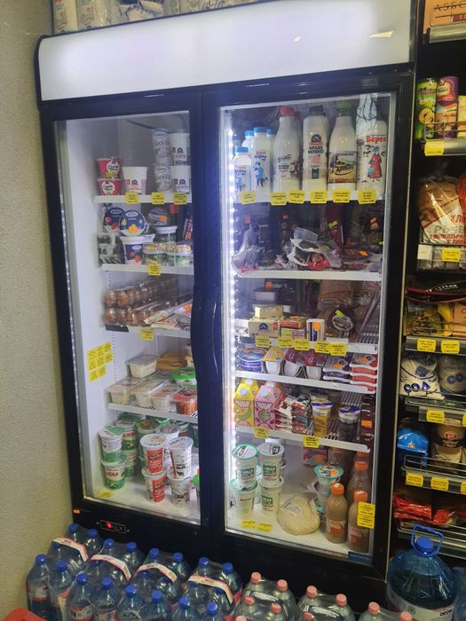 Хладилна Витрина Фригоглас