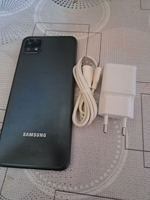 Vand doua telefoane samsung