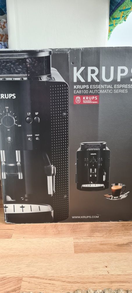 кaфемашина KRUPS EA8100