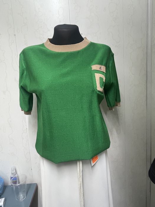 Трикотажная кофточка