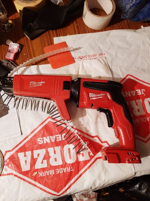 Milwaukee filetat rigips ca nou