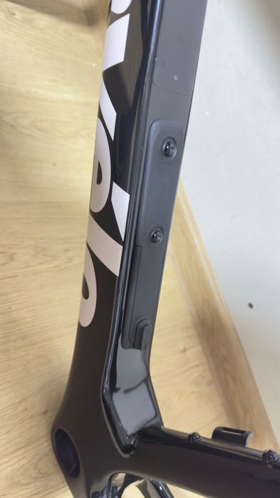 Cervelo caledonia 5 2025 + колела Zipp 303s