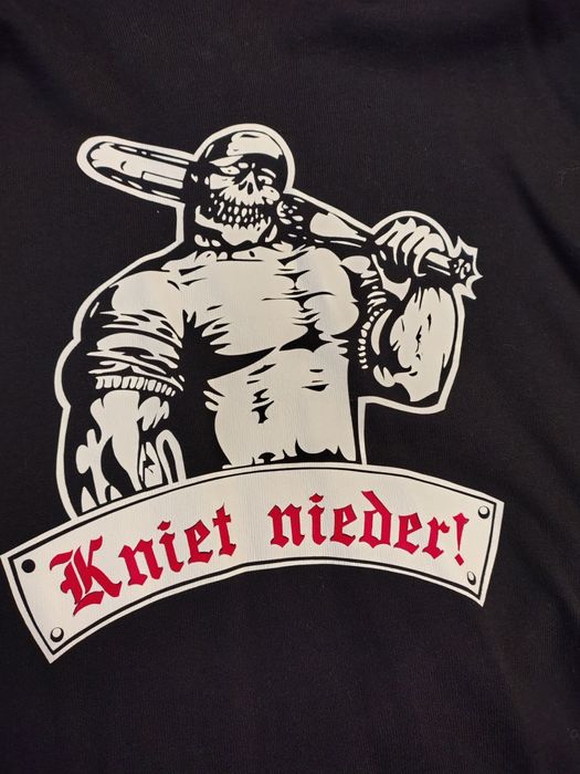 Метъл суичър и тениска