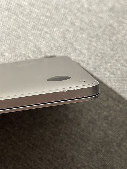 Apple MacBook Pro 13 inch A2159 Touchbar 2019