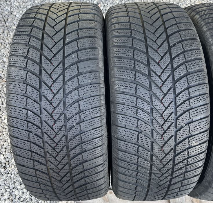 4бр 255/55/18 на 6мм с 23дот Бриджстоун