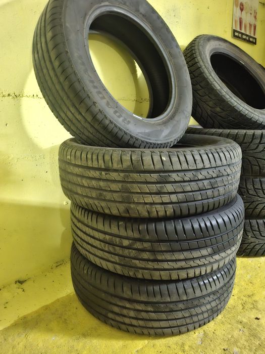 гуми 225/65/17 почти новички