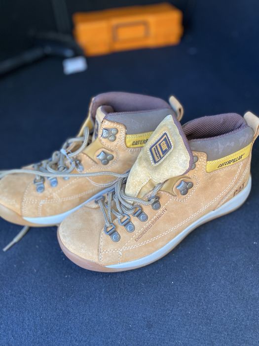 Туристически обувки CAT/NIKE 39/40