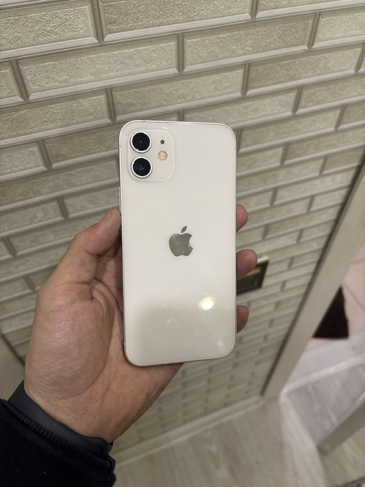 Айфон 12(64gb) 77%