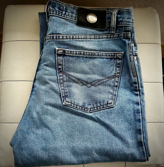 Дънки Pierre Cardin оригинални размер 36x36 100 процента памук