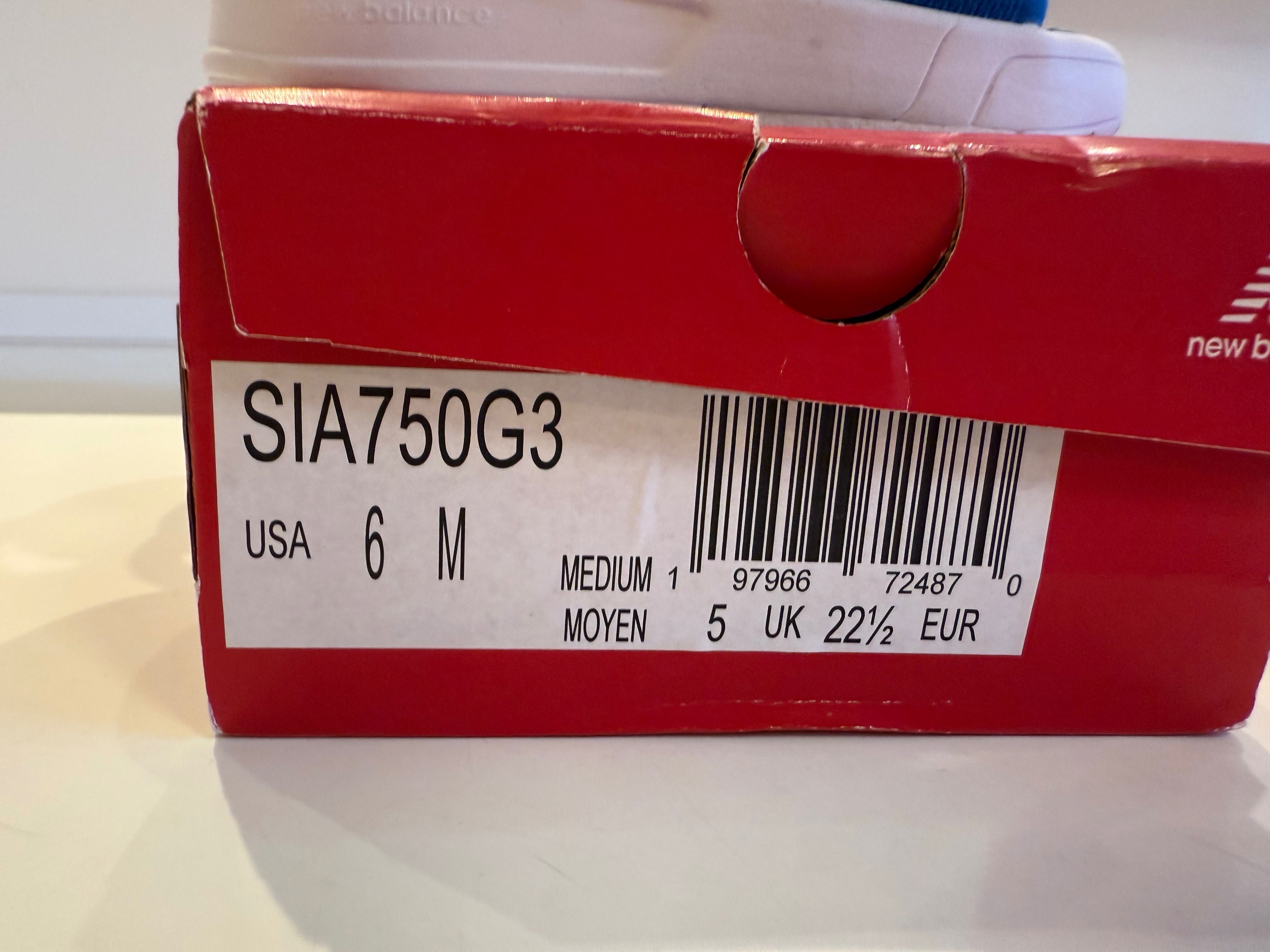 Детски обувки New Balance нови