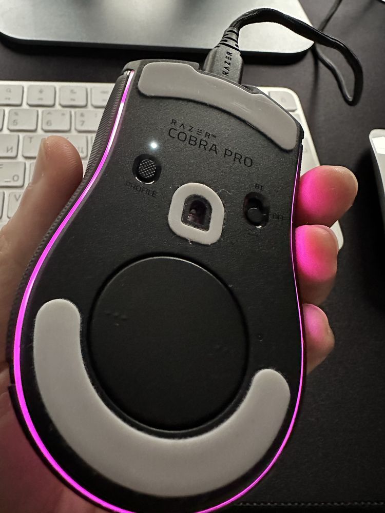 Razer Cobra Pro, почти нова