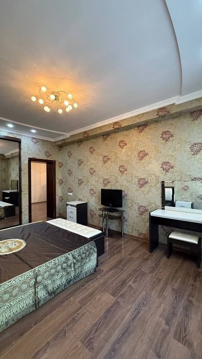 Продается 4х ком квартира, ЖК Габус, ор-р: Алайский рынок, 195 м²