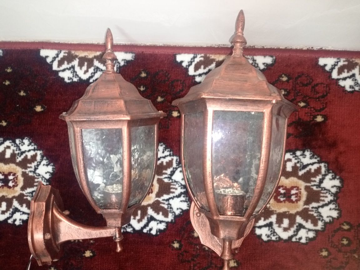 Uy tashqarisiga moslashtirilga flofolar