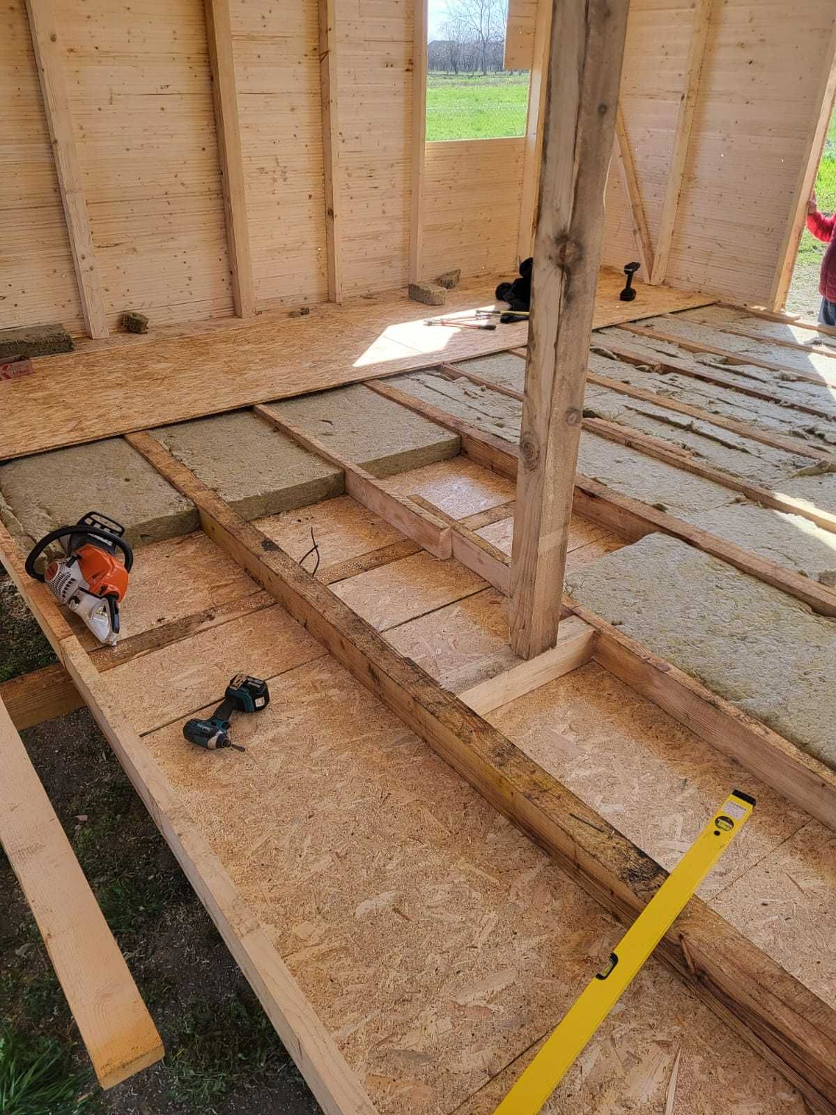 Cabana A Frame si casa din structura de lemn de vanzare