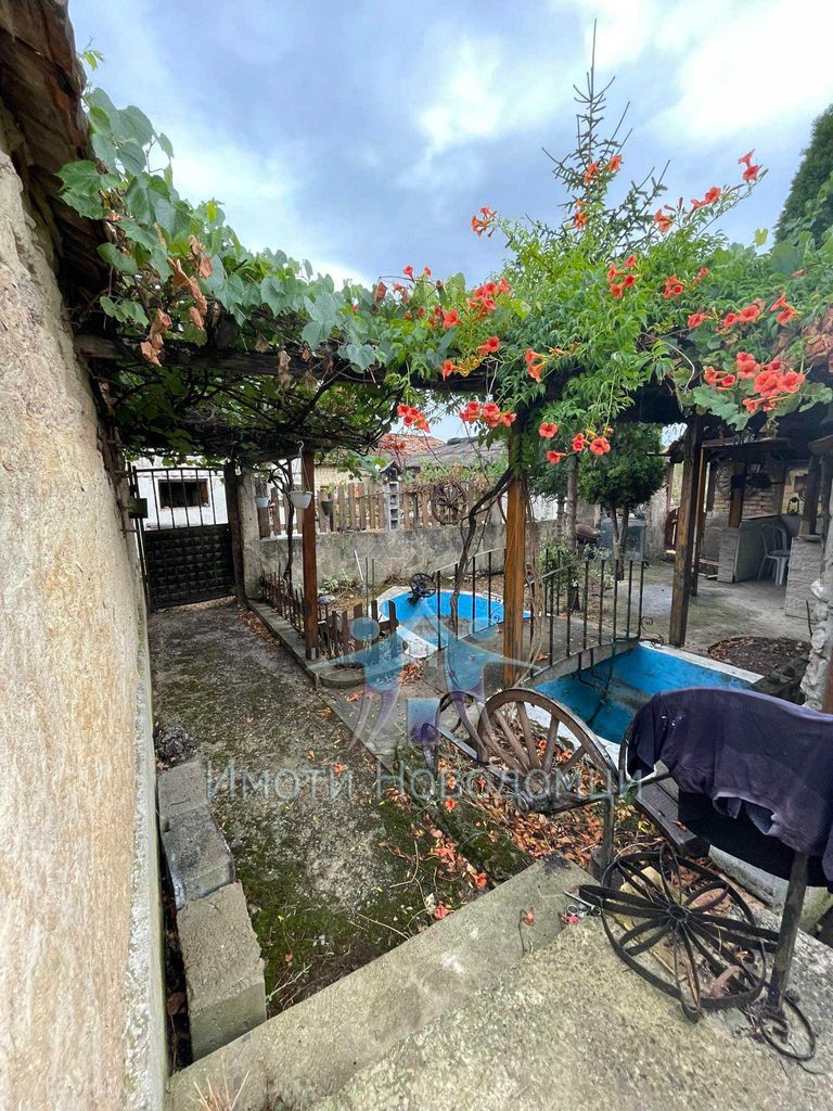 Продава се Къща в Шумен, 2-ри корпус - 70 кв.м за 219 €/кв.м - Снимка #8