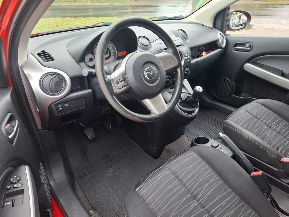 Mazda 2 Fab. 2010 E4 AC 1.3Benzina Distribuție lant Comenzi volan