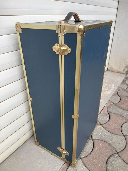 Ladă de zestre cu cheie