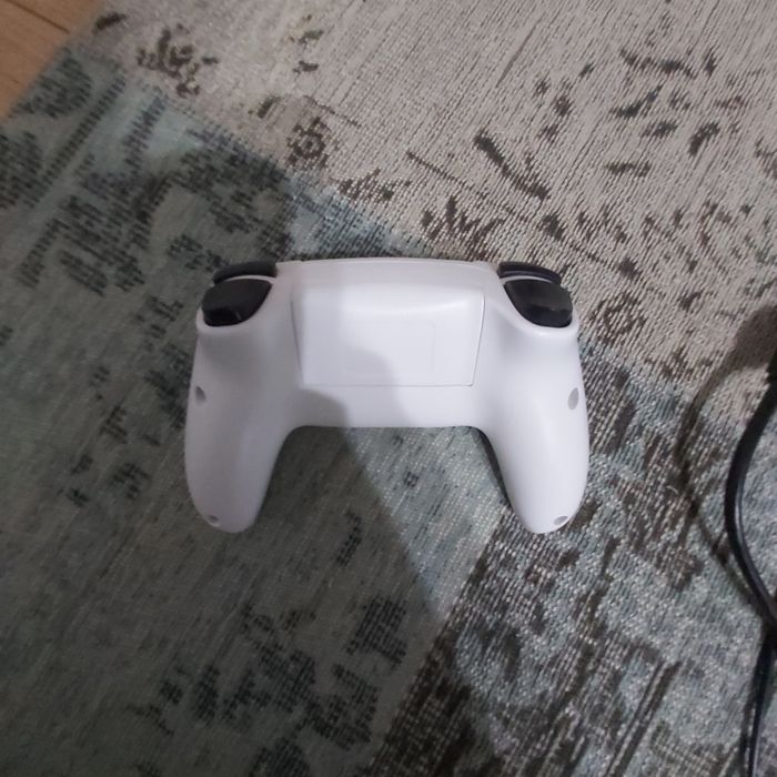 consola tip stick conectare prin hdmi + doua controlare wireless