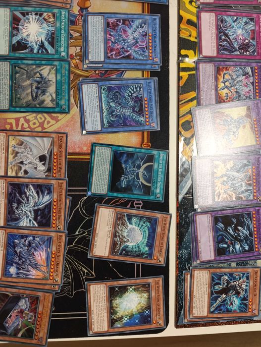 Yu-Gi-Oh оригинални карти