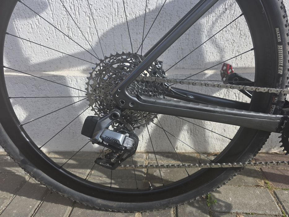 Ciclocross Specialized Diverge  56 (M)  full carbon AXS Rival