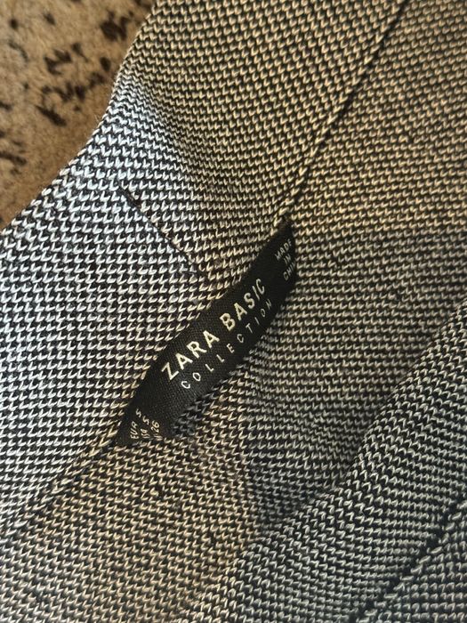 Чисто нова зимна пола Zara