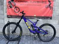 Gt fury 2020 27.5 carbon downhill