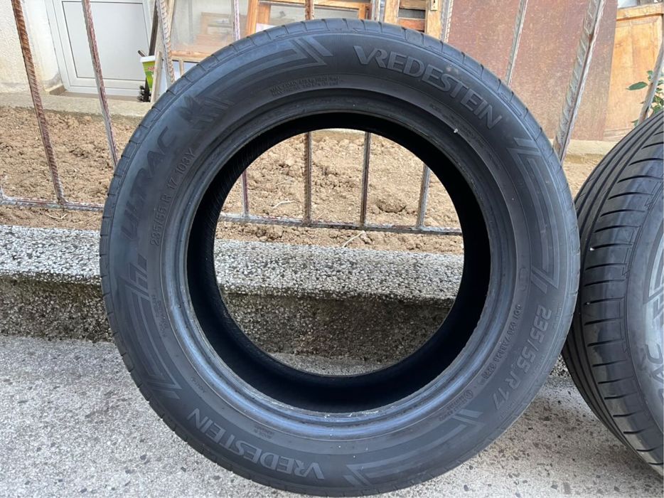 Летни Гуми Vredestein Ultrac 235/55/17