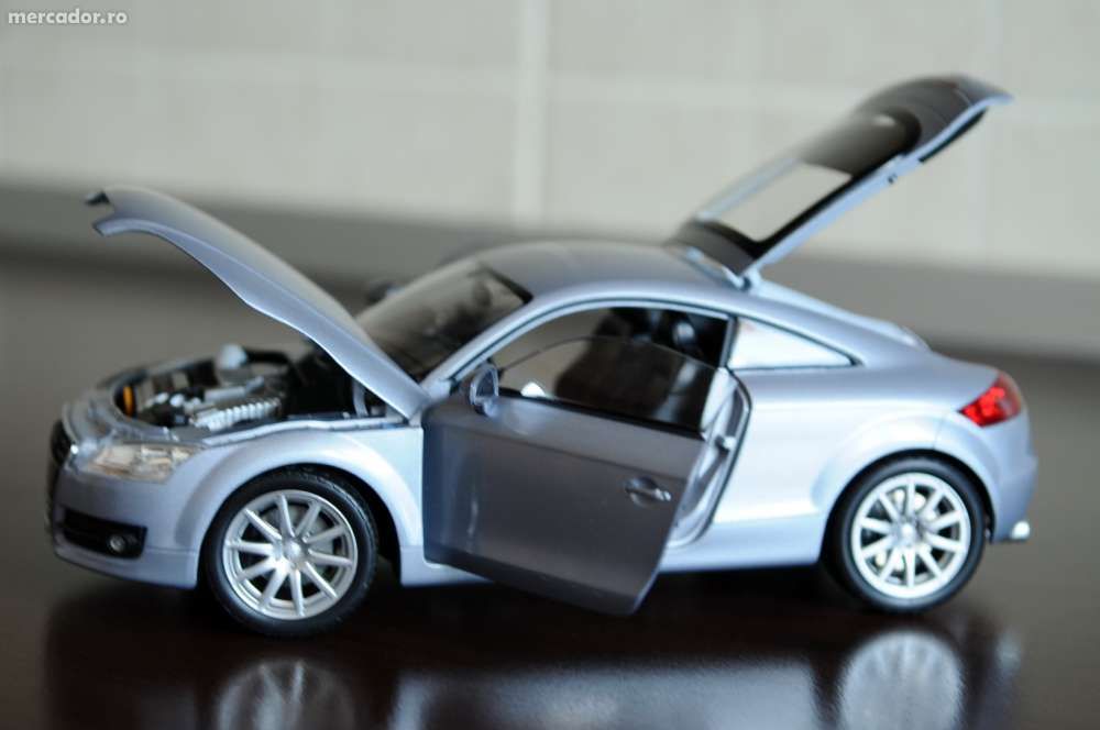 Audi TT sport S Line de la Minichamps 1:18 Original! Nou!