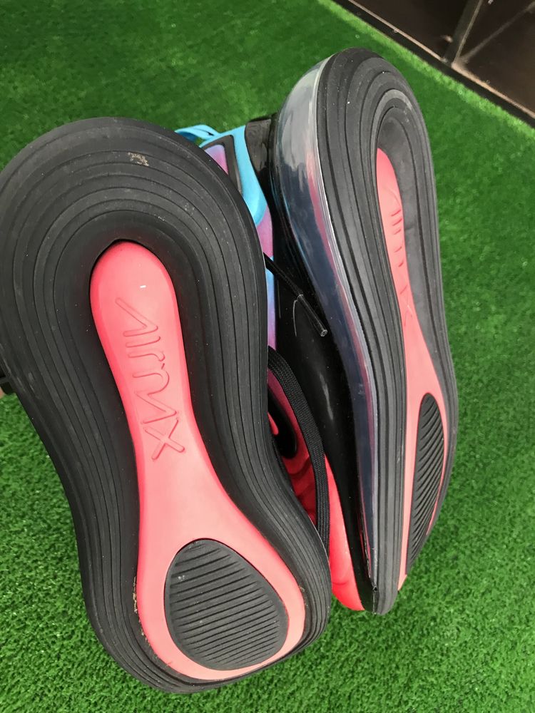 Маратонки Nike Air Max 720 - номер 42