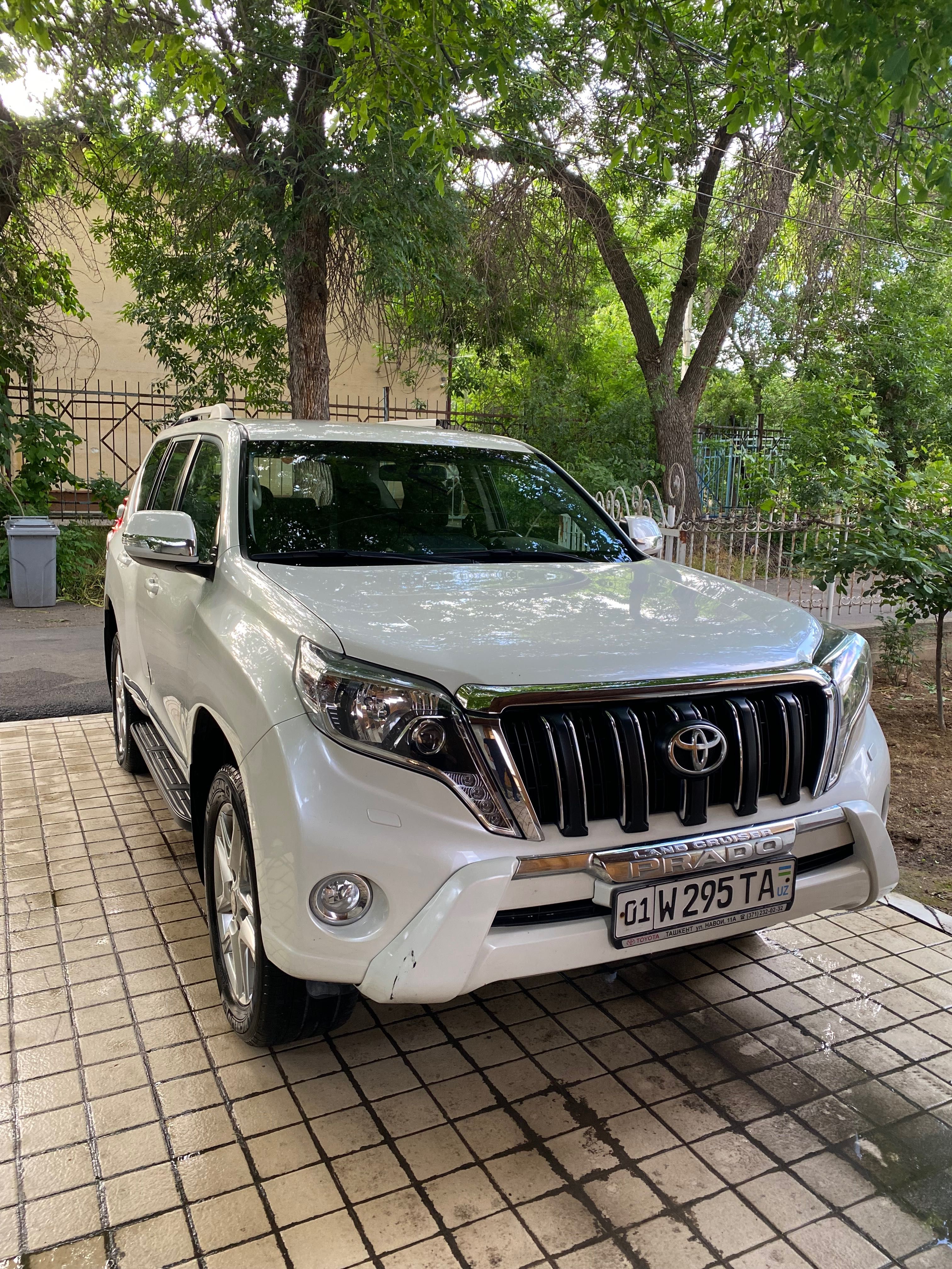 Toyota Land Cruiser PRADO продается