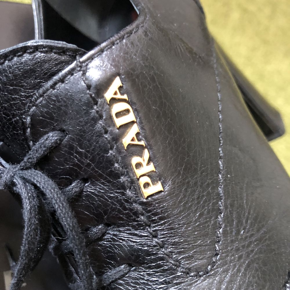 Pantofi Prada Mary Jane