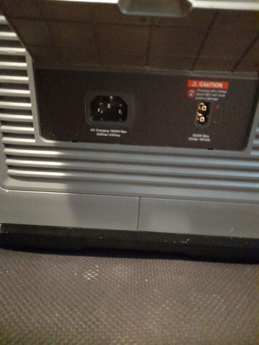 Statie de alimentare portabila QUKITEL P2001 Plus,,generator solar