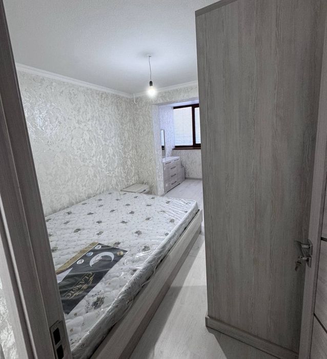 Zangiota tumani  Bek baraka bozori yonida