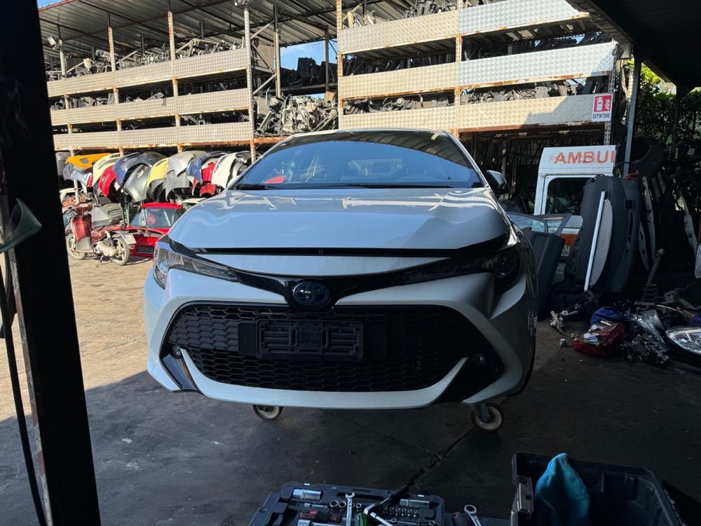 Piese Toyota Corolla Hatchback 2019-2022. Volan stinga.