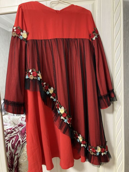 Kelinlar uchun liboslar 1 mata kiyilgan atiga holati yengi toza