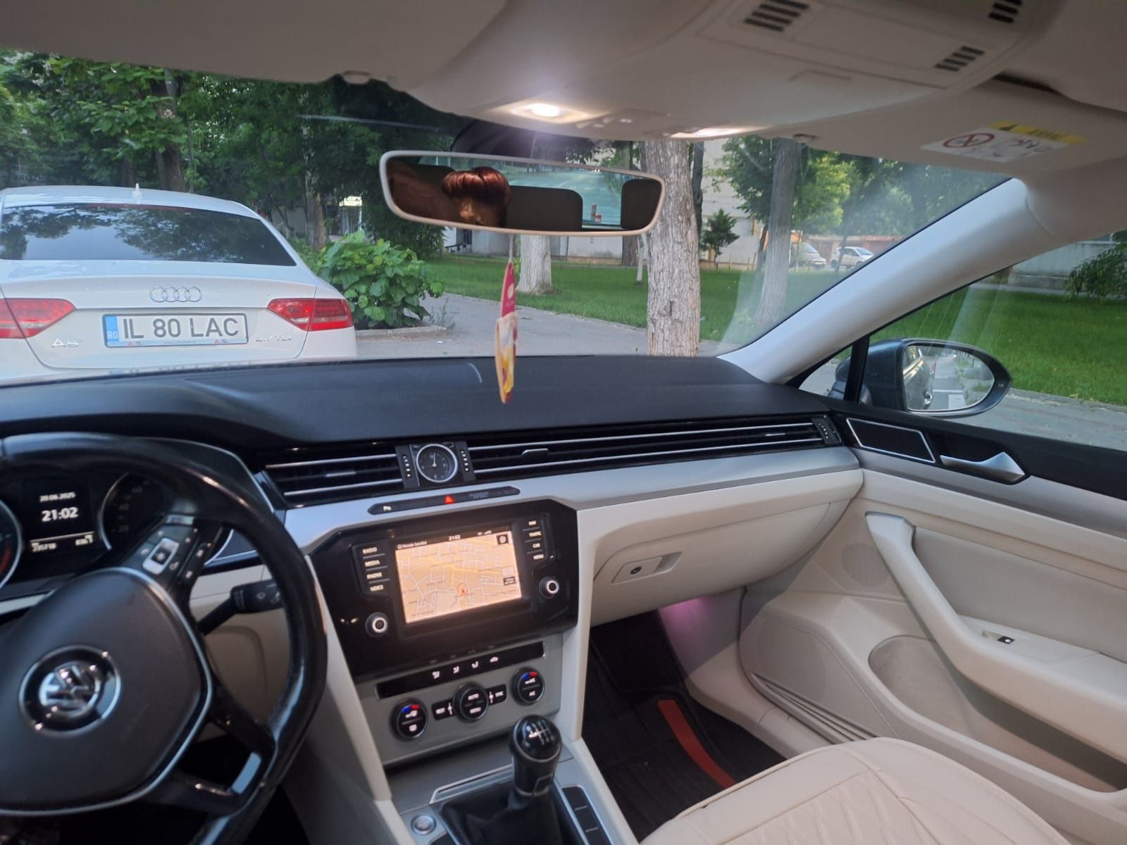 Vand vw passat b8