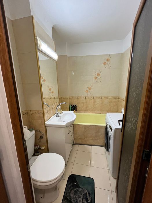 Apartament central Open space zona Caraiman de închiriat