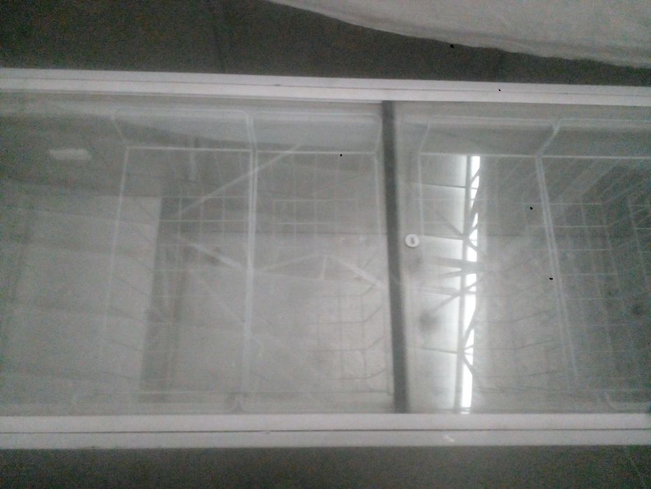 Продам морозильник