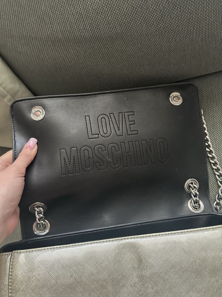 Чанта Love Moschino