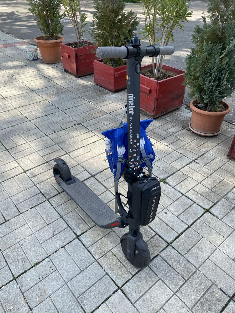 Trotineta electrica segway ninebot es2 pliabila 724 km parcursi