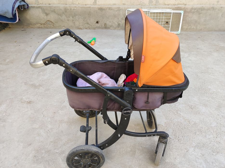 коляска сатылады( детский)