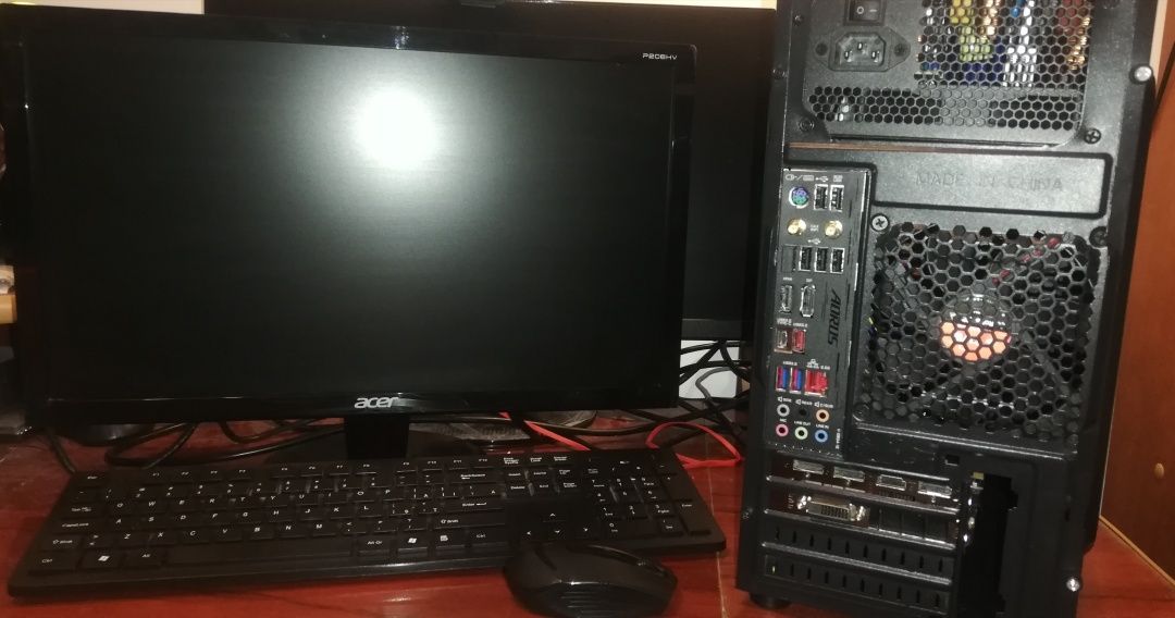 PC Gaming desktop i5 gen11 ATI Radeon VaporX NVMe 512+monitor