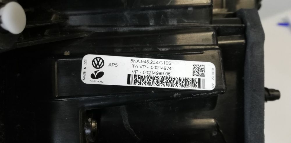 Десен и ляв стоп VW Tiguan 2016-2020 iq-light