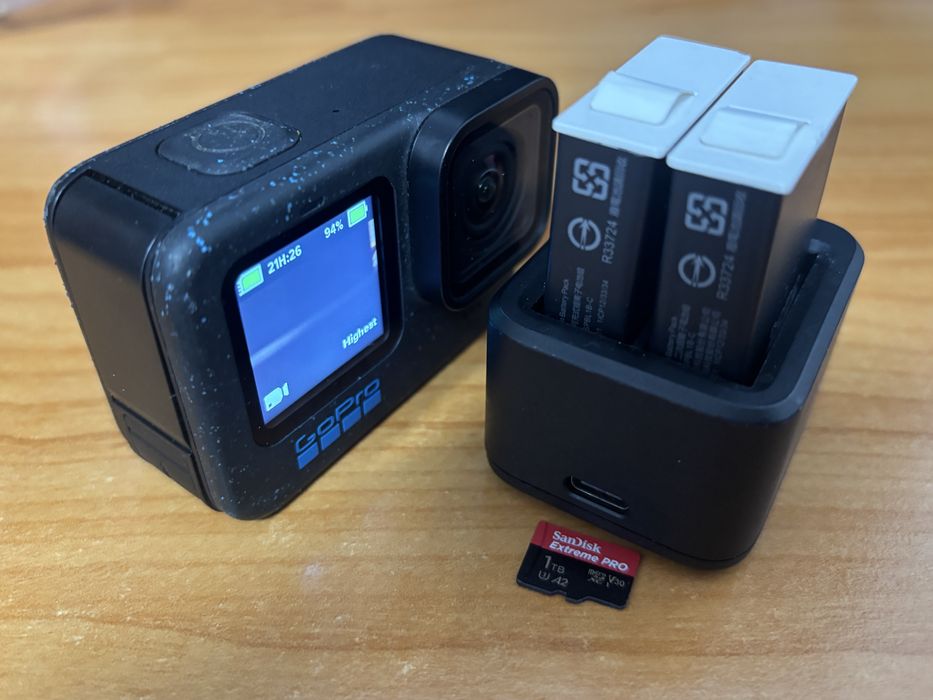 Vand Go pro 12 hero black plus card 1tb