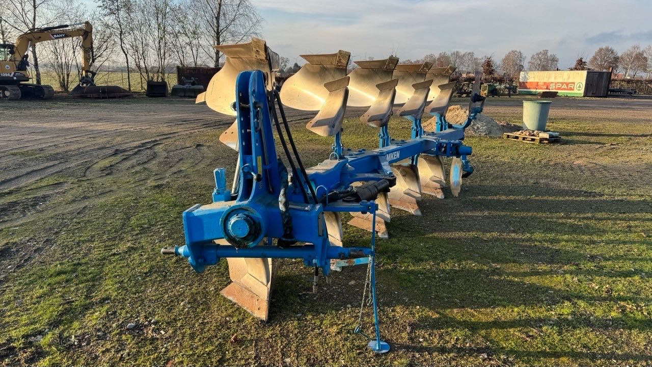 Lemken Europal 8 . John Deere, Case Puma, Claas Arion, Belarus tortadi