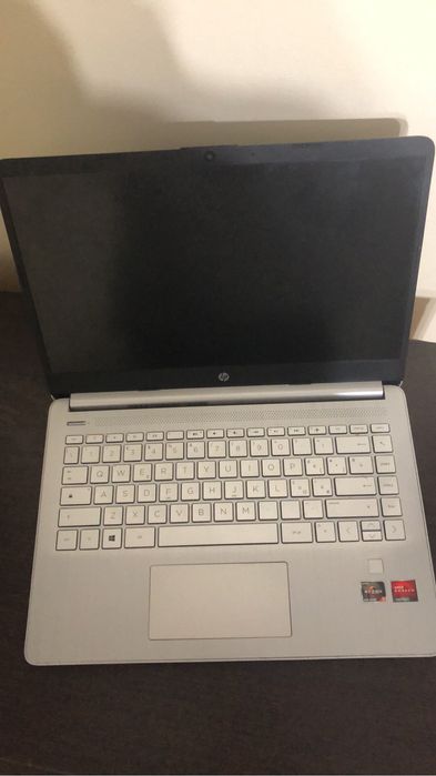 Laptop HP/Ryzen 5/8 GB Ram/480 SSD