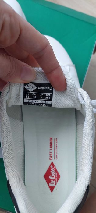 Дамски маратонки Lee Cooper