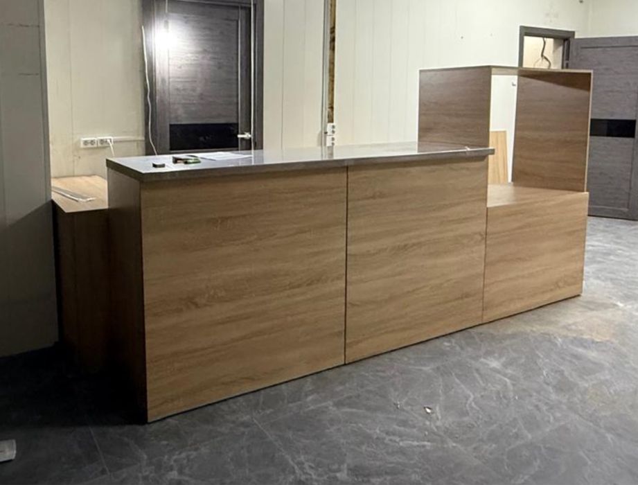 Продам барную стойку