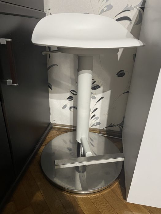 Scaune de bar IKEA